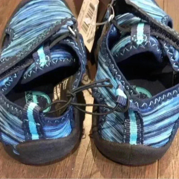 Brown Oak Water Shoe/sandal Quick Dry,Anti Slip,Closed Toe,pull tab,Velcro - Picture 2 of 5